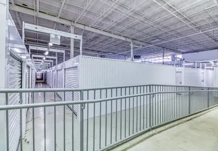SmartStopSelfStorage-ElkGroveVillageIL-1600BusseRd-ClimateControlledUnits