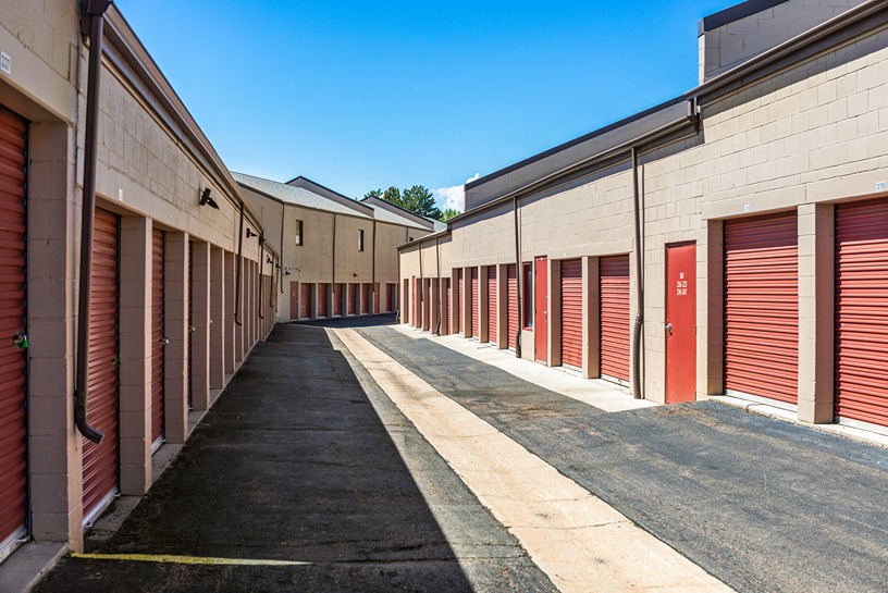 Drive Up units at DTC Self Storage 7326 S Yosemite St Centennial, CO 80112