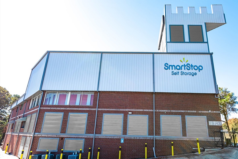 Storefront at SmartStopSelfStorage-RiverdaleGA-635PoplarSpringsRd