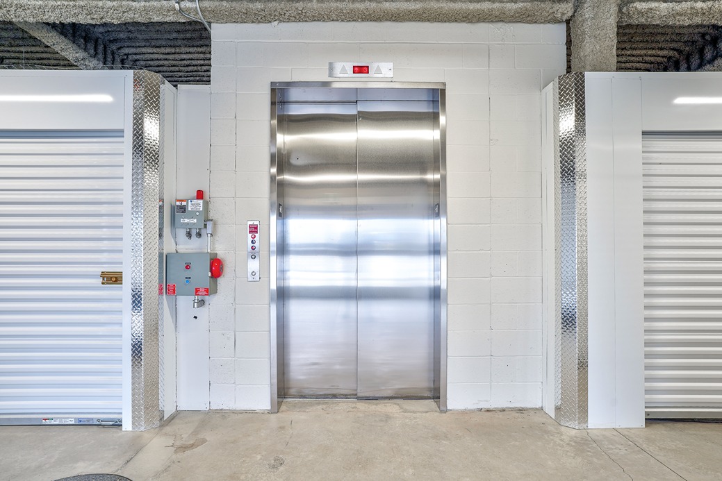 SmartStopSelfStorage-BramptonONT-9910AirportRd-Elevators