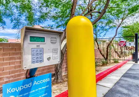 SmartStopSelfStorage-NorthLasVegasNV-2555WCentennialPrkwy-Security