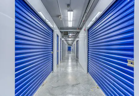 SmartStopSelfStorage-WellingtonFL-1341SouthStateRd-InteriorUnits