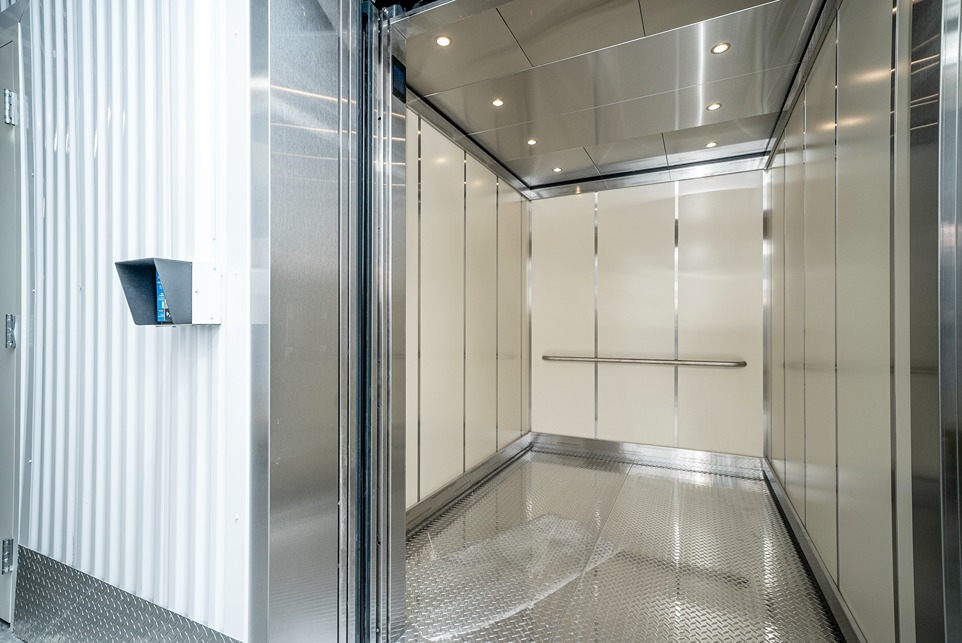 Indigo Self Storage-5210WRobindaleRd-Elevator