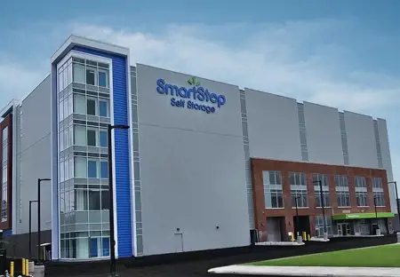 SmartStopSelfStorage-Toronto,ONT-1480JaneSt M9N2R1-Hero