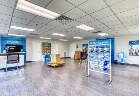 SmartStopSelfStorage-CharlotteNC-7307UniversityCityBlvd-Office